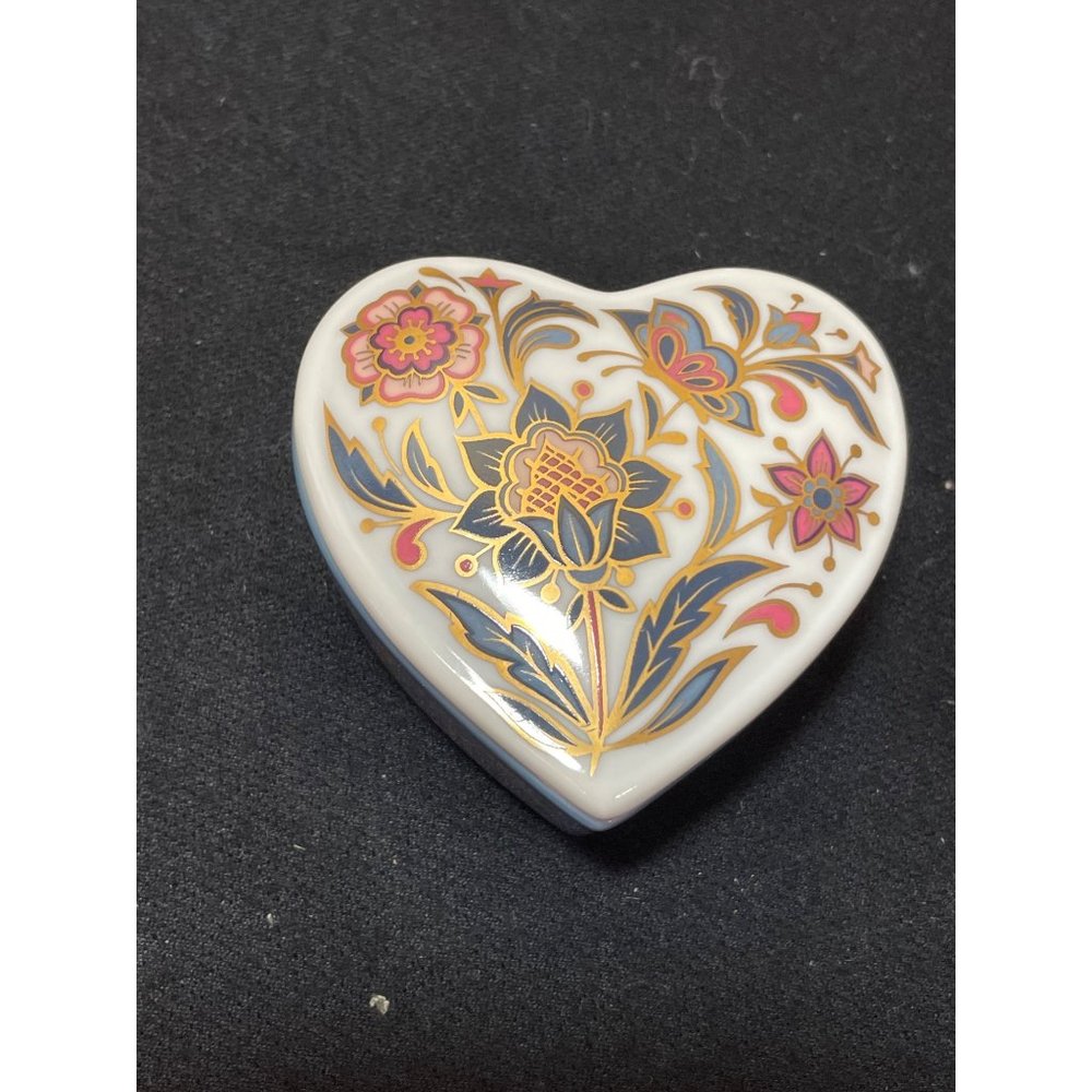 Hallmark Fine Porcelain Small Heart Shaped Trinket Box Floral Blue/Gold/Red